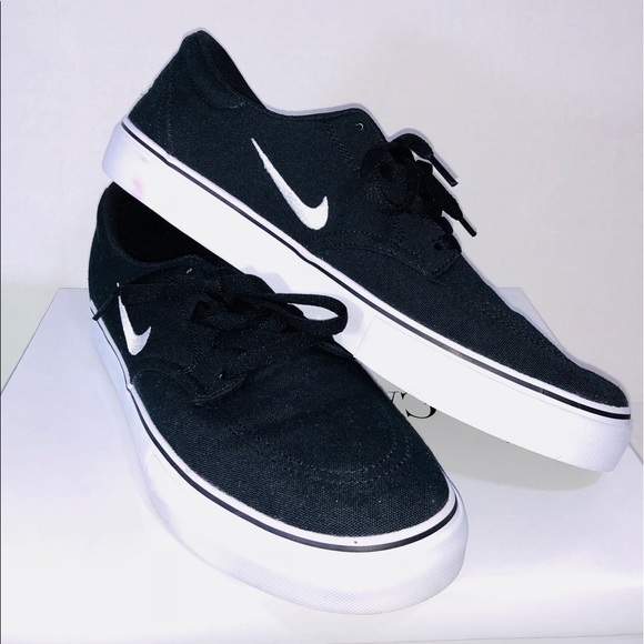 nike sb clutch men's skate shoes